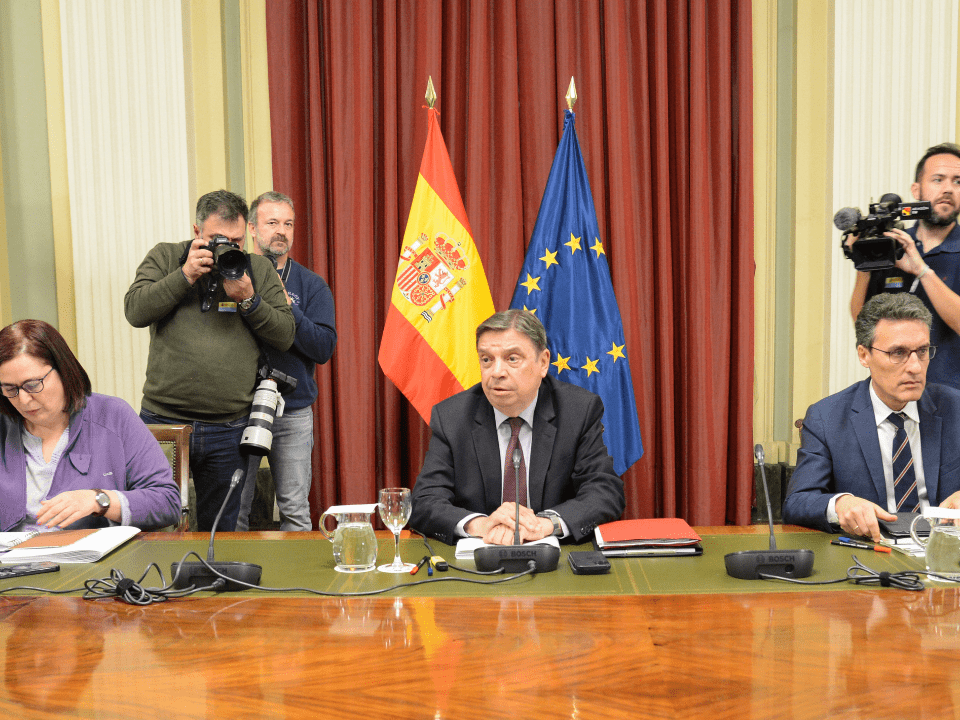 Las medidas presentadas por el Gobierno para responder a las preocupaciones de agricultores y ganaderos